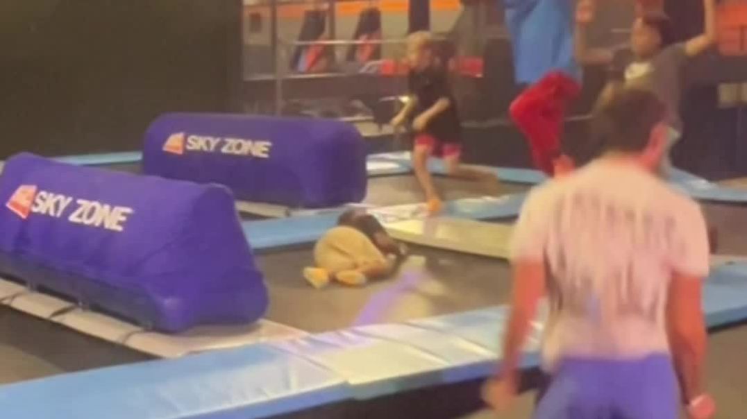 ⁣Sky Zone Triple Jump